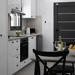 Harbour Paradise Apartament *